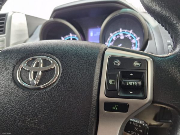 2012 Toyota Landcruiser 7 SEATS 3.0 D4D Automatic 392334874