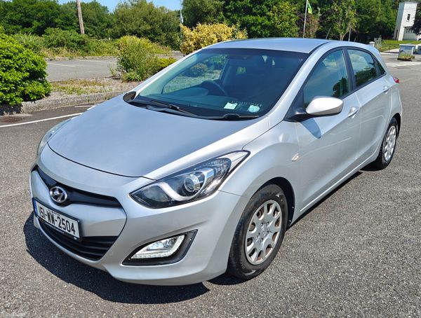151 Hyundai i30 1.4 Petrol 392440108