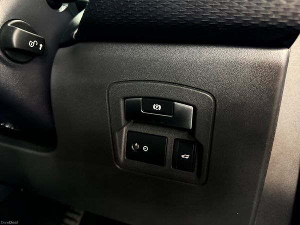 2019 Land Rover Range Rover Velar 392446434