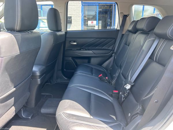 2016 MITSUBISHI OUTLANDER HYBRID TOP SPEC 392495004