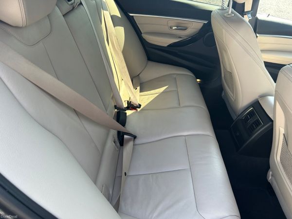 BMW 3-Series 2018 392401506