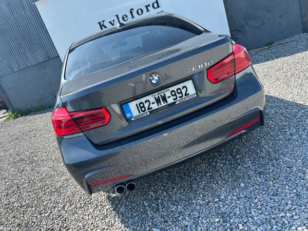 BMW 3-Series 2018 392401510