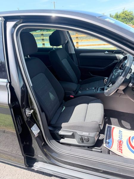 2020 Volkswagen Passat 2.0L Business Edition 392403186