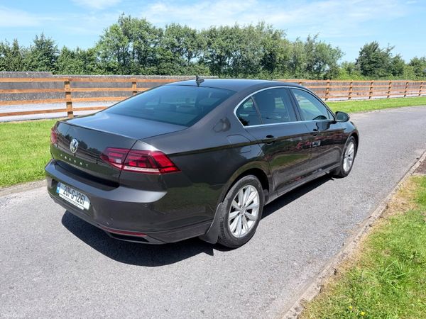 2020 Volkswagen Passat 2.0L Business Edition 392403190