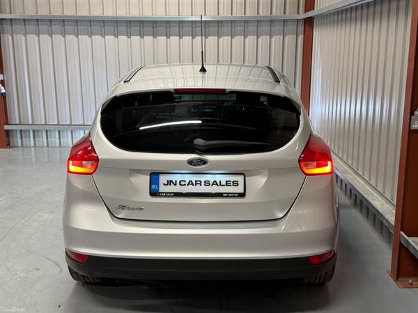 2016 (162) Ford Focus 1.5TDCI Zetec 392409824