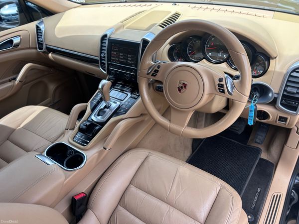 2012 PORSCHE CAYENNE 3.0d AUTO HIGH SPEC 392435178