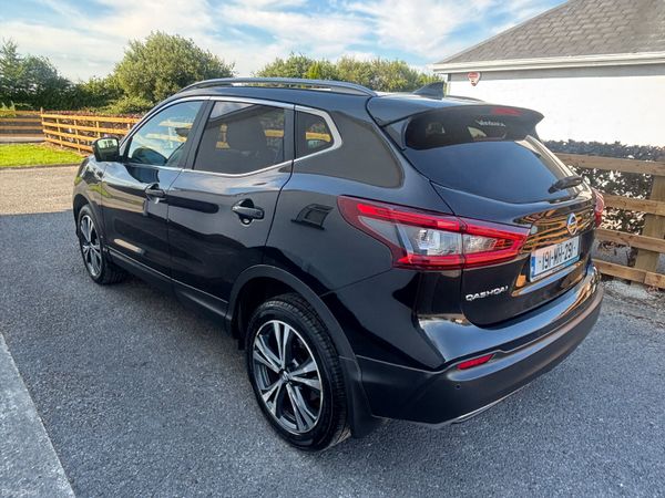 2018 Nissan Qashqai 1.2 L Petrol IMMACULATE 392552880