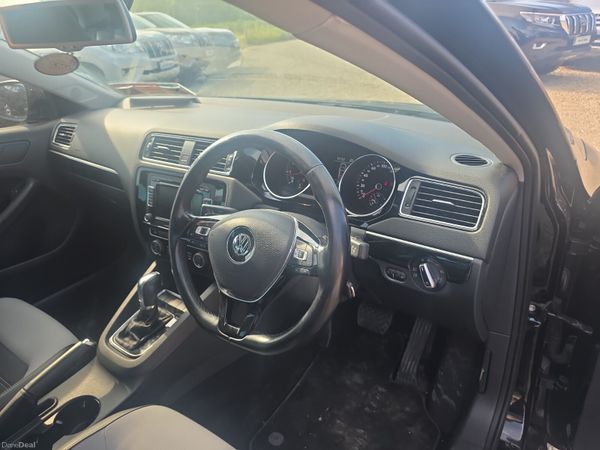 Volkswagen Jetta 1.4 TSi 392563496