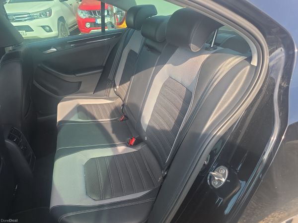 Volkswagen Jetta 1.4 TSi 392563588