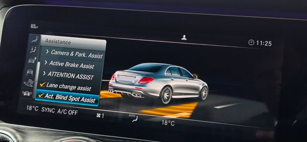 🔥2018 Mercedes-Benz E350 AMG Line 282BHP 🔥 392572190