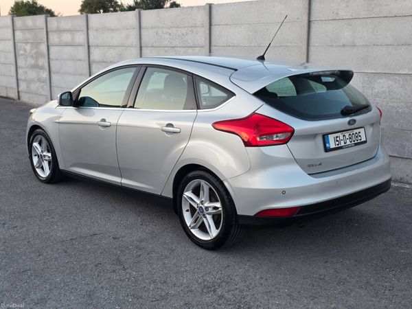 Ford Focus 1.6 95PS S/S Zetec New NCT 392578514