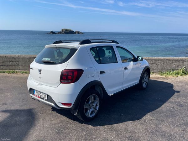 211 Dacia Sandero Stepway.. NCT 03/27.. Warranty 392597588