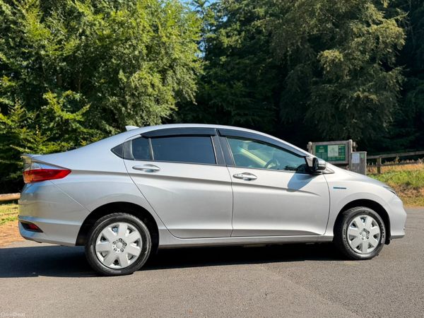 181 Honda Grace 1.5 hybrid 392501566