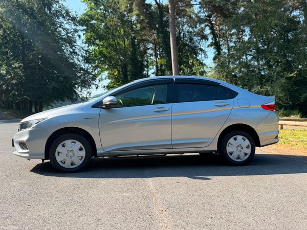 181 Honda Grace 1.5 hybrid 392501568