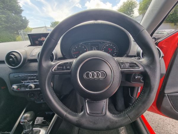Audi A1 Jap import 392502240