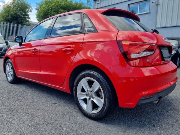 Audi A1 Jap import 392502208