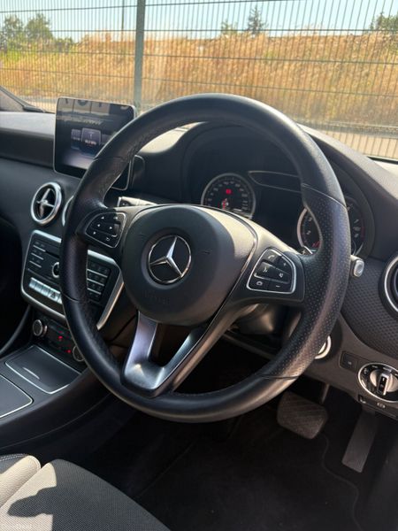 Mercedes A180 1.6 Automatic 2018 Low KM 392513254