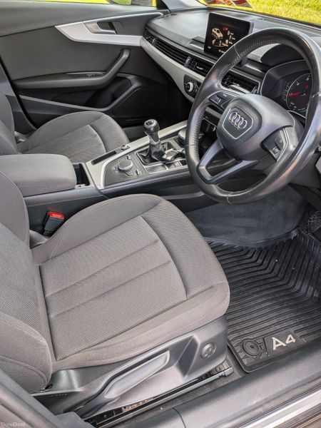 Audi A4 Attraction Ultra 2016/ NEW NCT 05/27 392516642