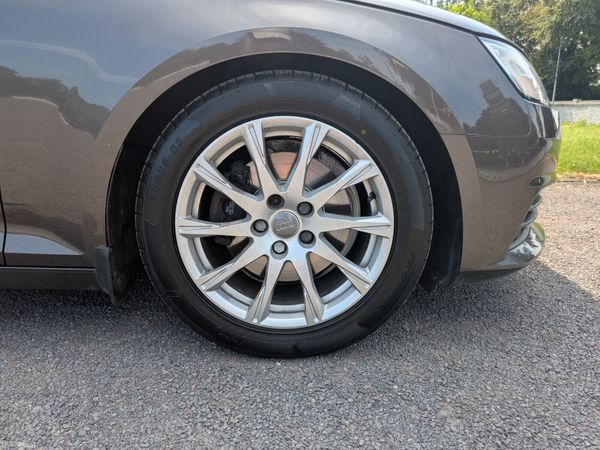 Audi A4 Attraction Ultra 2016/ NEW NCT 05/27 392516618