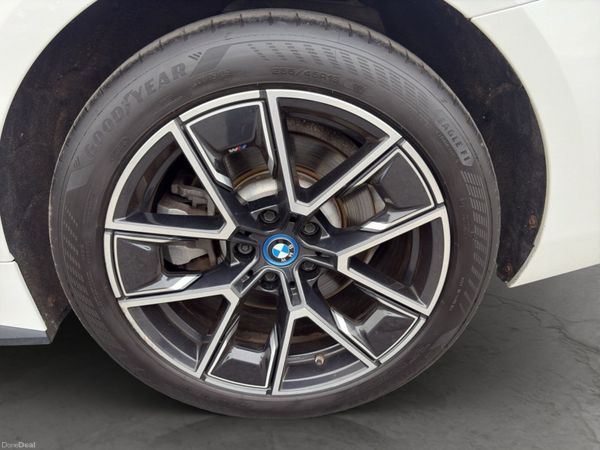2023 BMW i4 eDrive40 M Sport - 250KW 84KWH 392523528