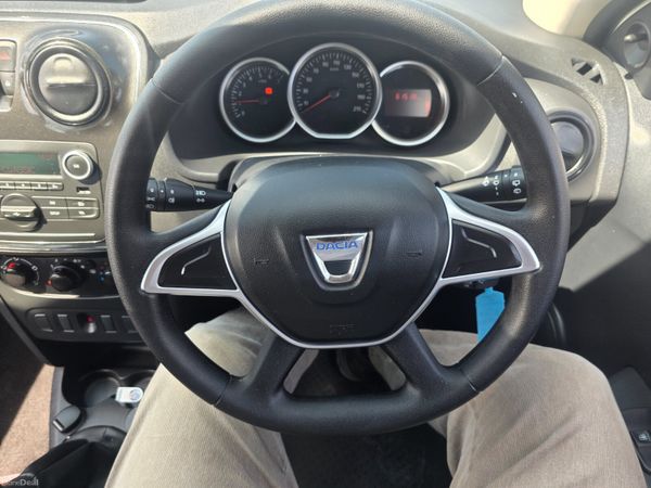 Dacia Sandero 2017 392526348