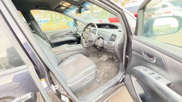 Toyota Estima 2.4 hybrid 7 Seater 392641954