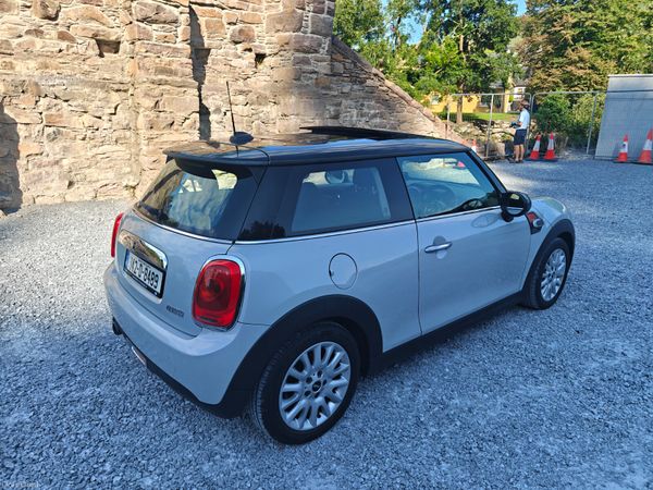 Rare Mini Cooper Sunroof  NCT 07/27 392662246