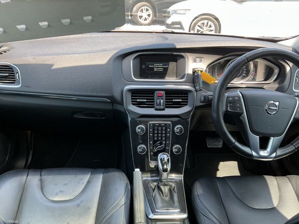 2017 VOLVO V40 AUTOMATIC 2.0 DIESEL SUNROOF 392663044