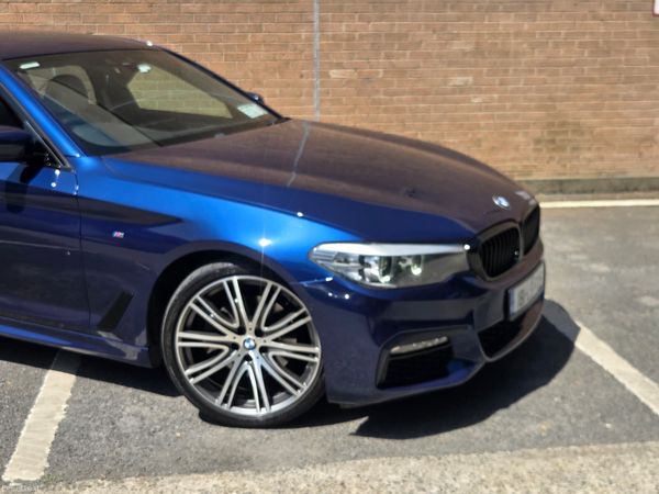 2018 BMW 5-Series M Sport, 3 of 28