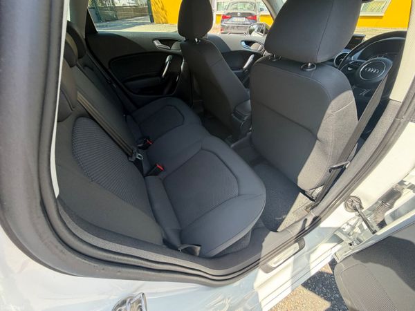 Audi A1 1.4 TFSI DSG SLINE 392669410