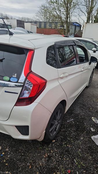 Honda Fit 2013 392674372