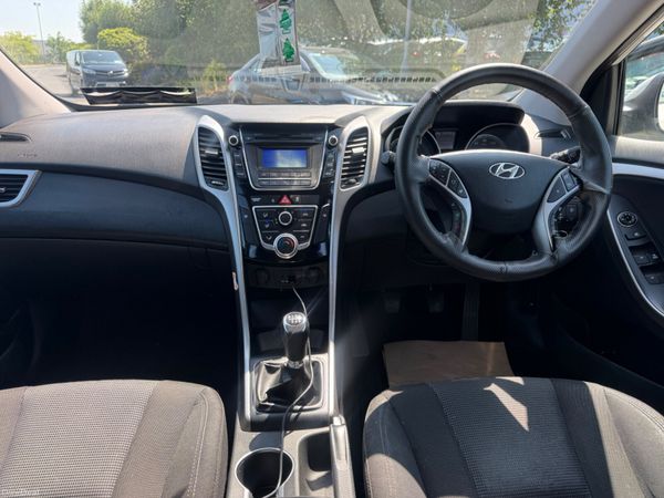 Hyundai i40 2018 Executive Automatic 392680156