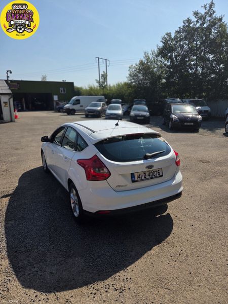 Stunning Ice White Ford Focus 392691314