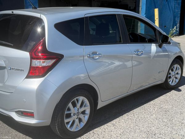 2019 Nissan Note Hybrid Automatic 392696276