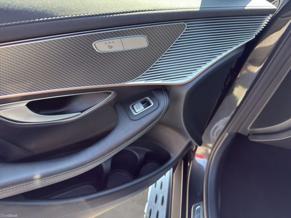 Mercedes EQC 400 4Matic - AMG Line - Premium Spec 392623530