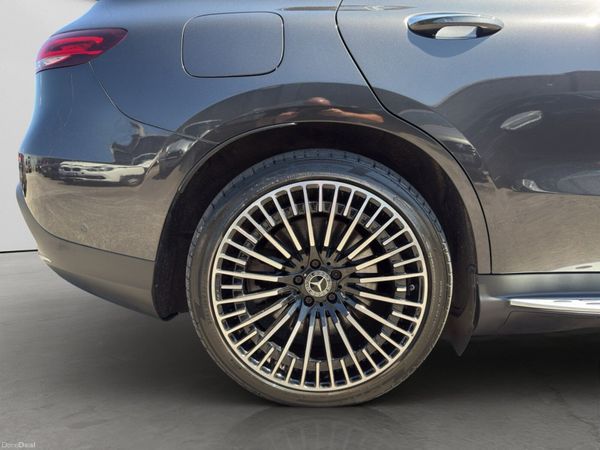 Mercedes EQC 400 4Matic - AMG Line - Premium Spec 392623534