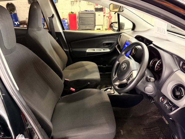 152 Toyota Yaris/ Vitz 1.3 Petrol Automatic 392628782
