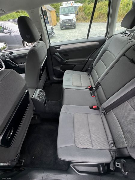 Volkswagen Golf 2016 SV Plus Low Mileage 392740344