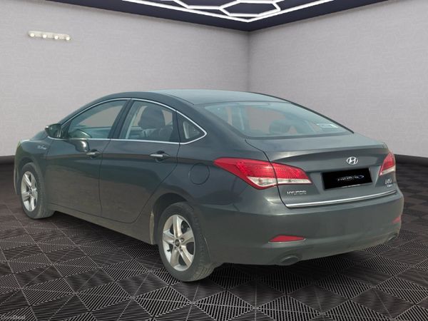131 Hyundai i40 *NCT 09-26* 392764784