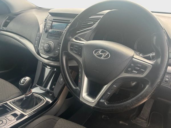 131 Hyundai i40 *NCT 09-26* 392764798