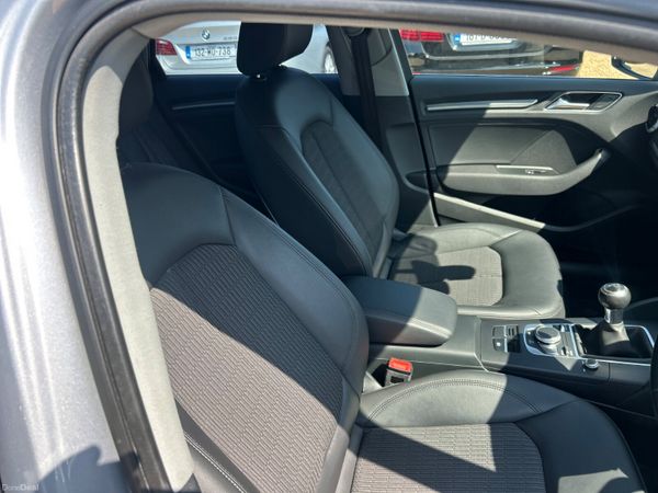 Audi A3 SE 392777778