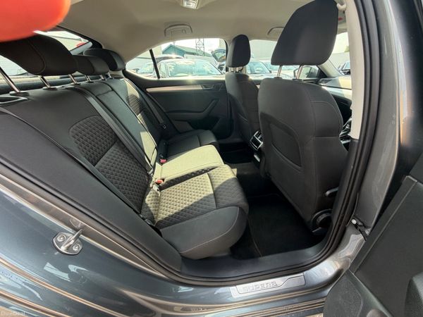 222 SKODA SUPERB 2.0TDI 150 AMBITION == AUTO DSG = 392783444