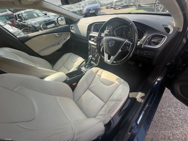 142 VOLVO V40 2.0 DIESEL  SE LUX AUTO = LEATHER = 392785888