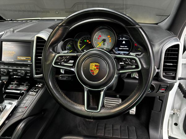 Porsche Cayenne hybrid S 416 BHP AA APPROVED 392712922
