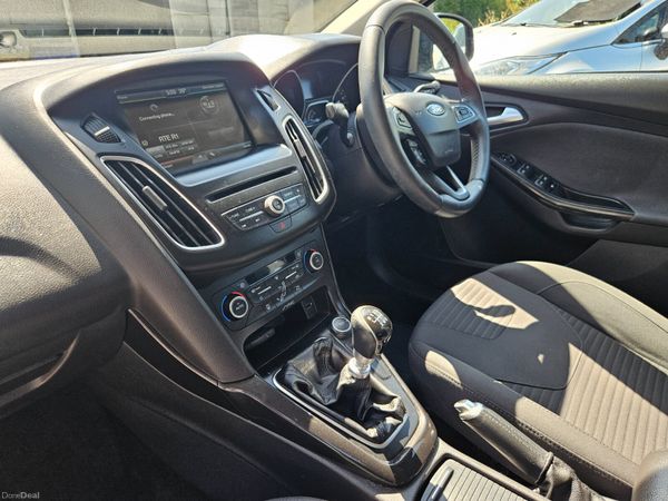 Ford Focus 2015 1.6 tdci Titainium low mileage 392716726