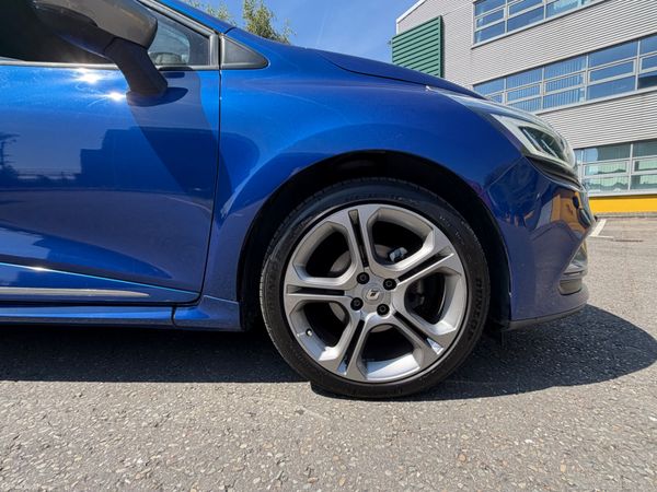 Renault Clio 1.2 Auto GT Line High Spec 392719086
