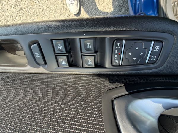 Renault Clio 1.2 Auto GT Line High Spec 392719094