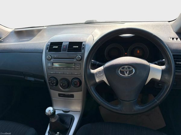 TOYOTA COROLLA 1.4 LUNA 392721248