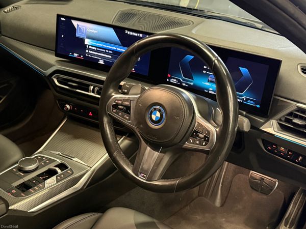 232 BMW 330E M-Sport / M-Performance LCi 392722674