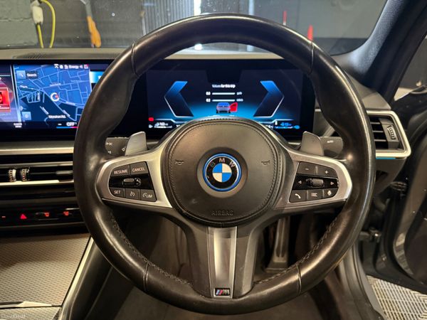 232 BMW 330E M-Sport / M-Performance LCi 392722678